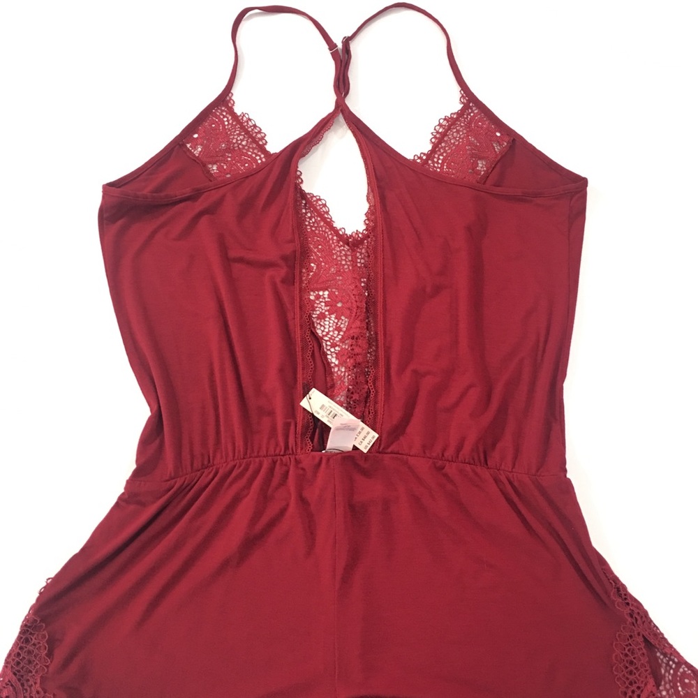 VS Crochet Supersoft Smooth Plunge Pajama Romper S - Picture 6 of 7
